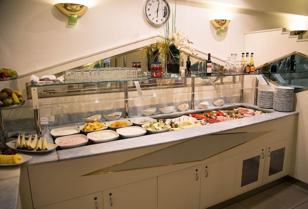 Leomar Hotel Ulm Eksteriør bilde